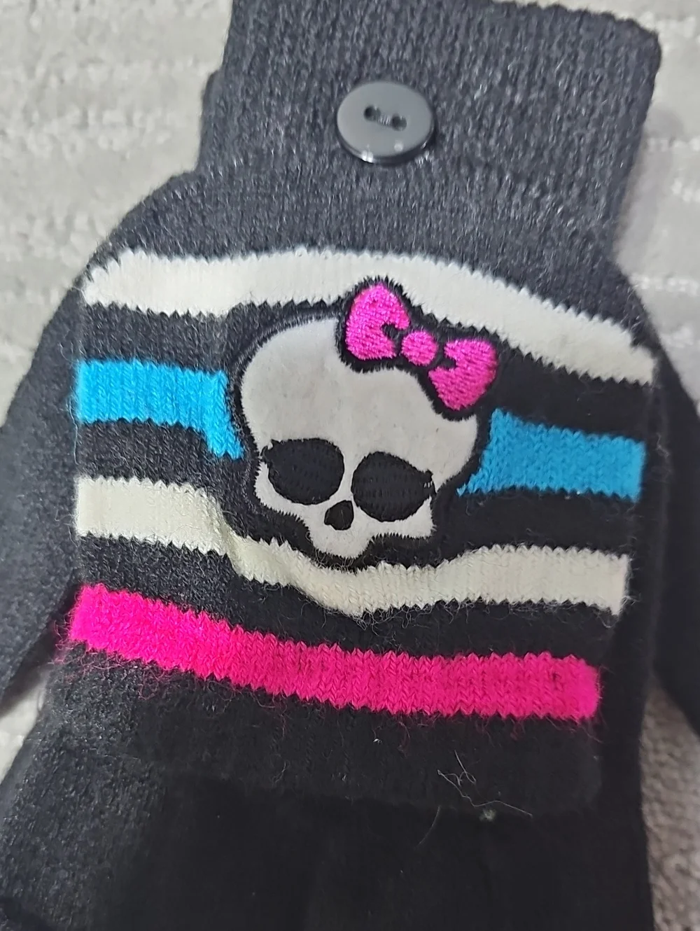 NWOT Monster High Y2K Mattel 2014 Skullette Gloves Mittens & Notebook